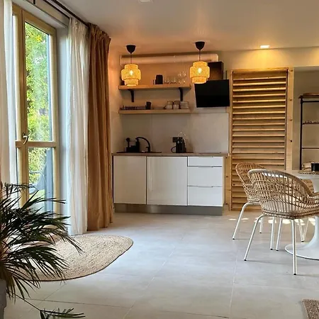Ulu - Design House & Garden Villa Mārupe Buitenkant foto